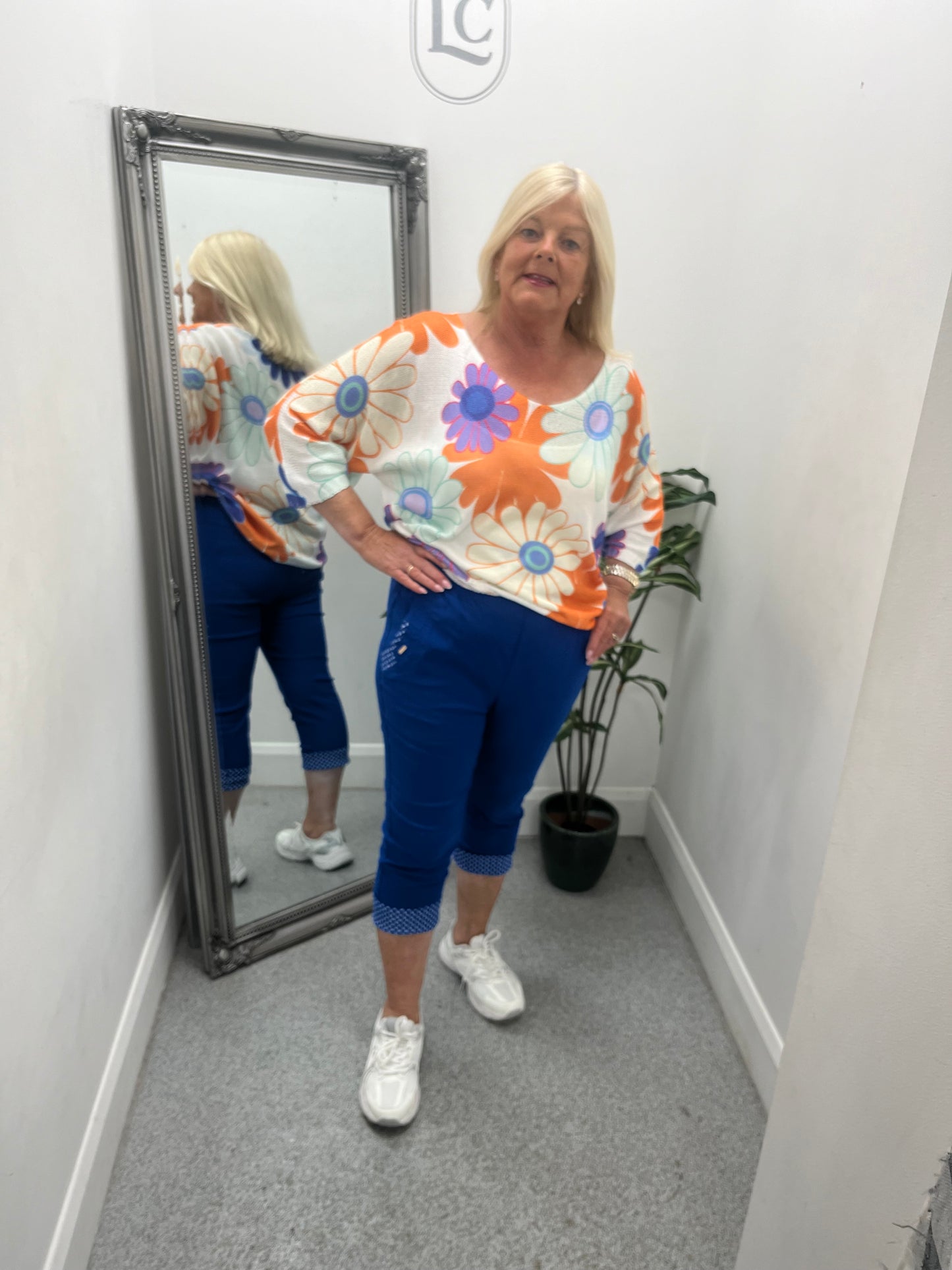 3/4 Trousers with printed Turn Up in 9 colours