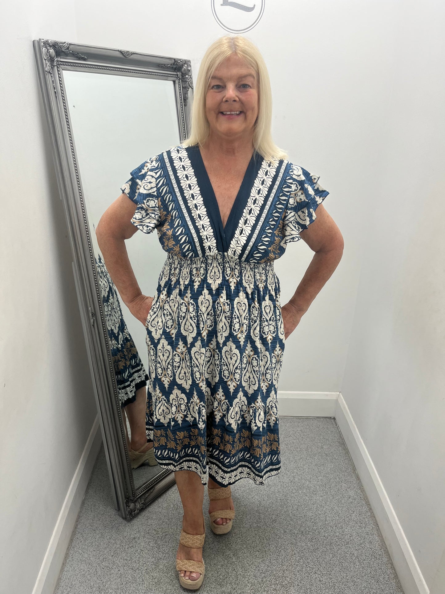 Stacey in 4 colours