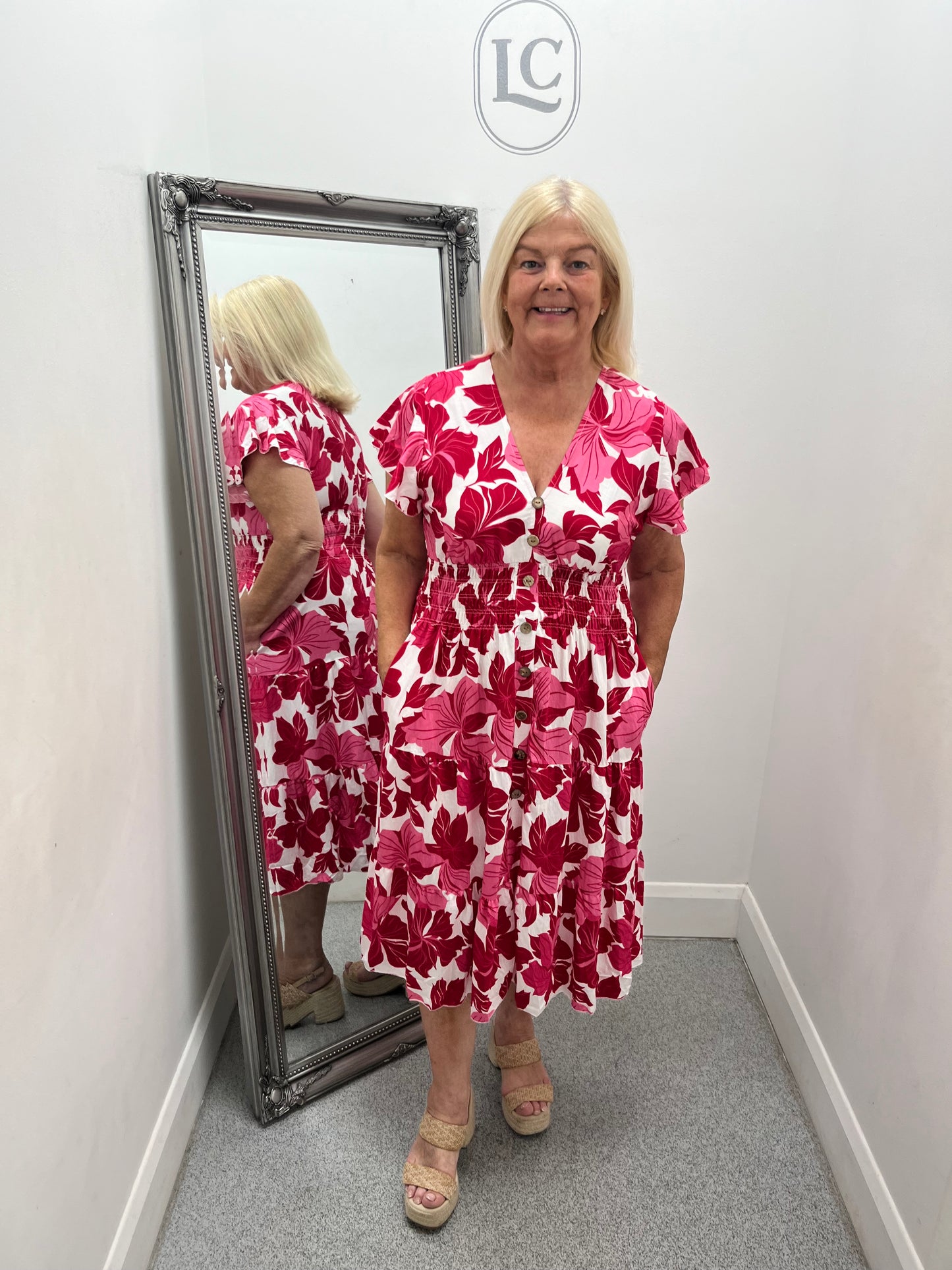 Ellen in 3 colours