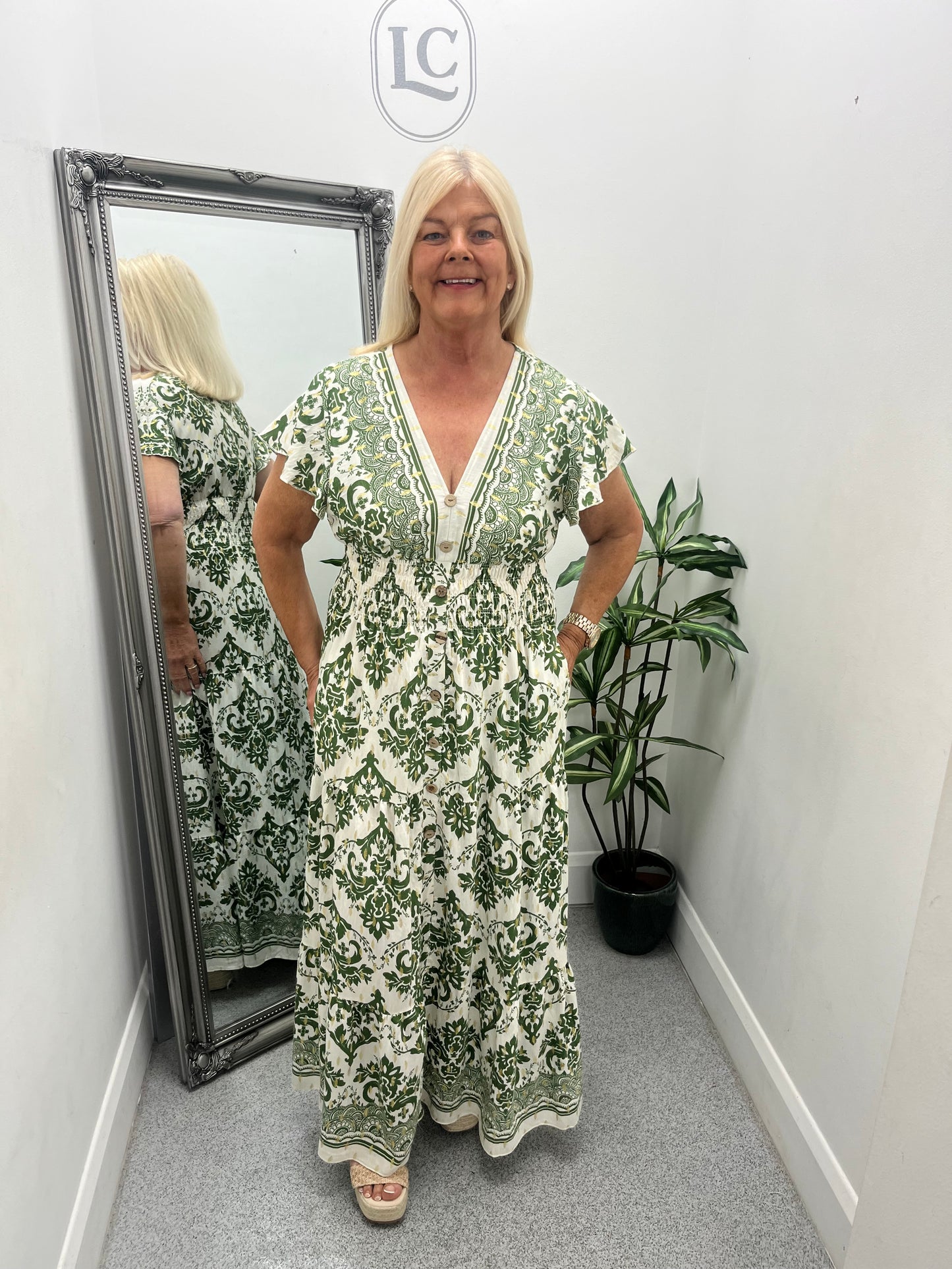 Andrea in 3 colours