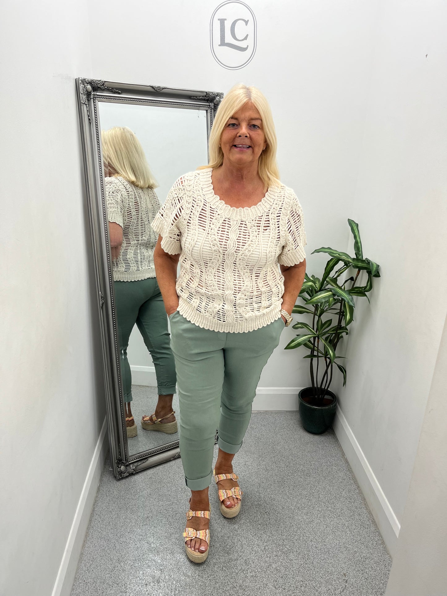 Amanda Crochet Top in 2 colours