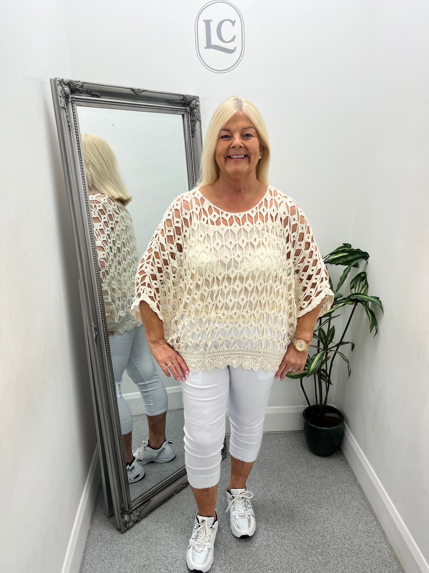 Scalloped Crotchet Set in 6 colours