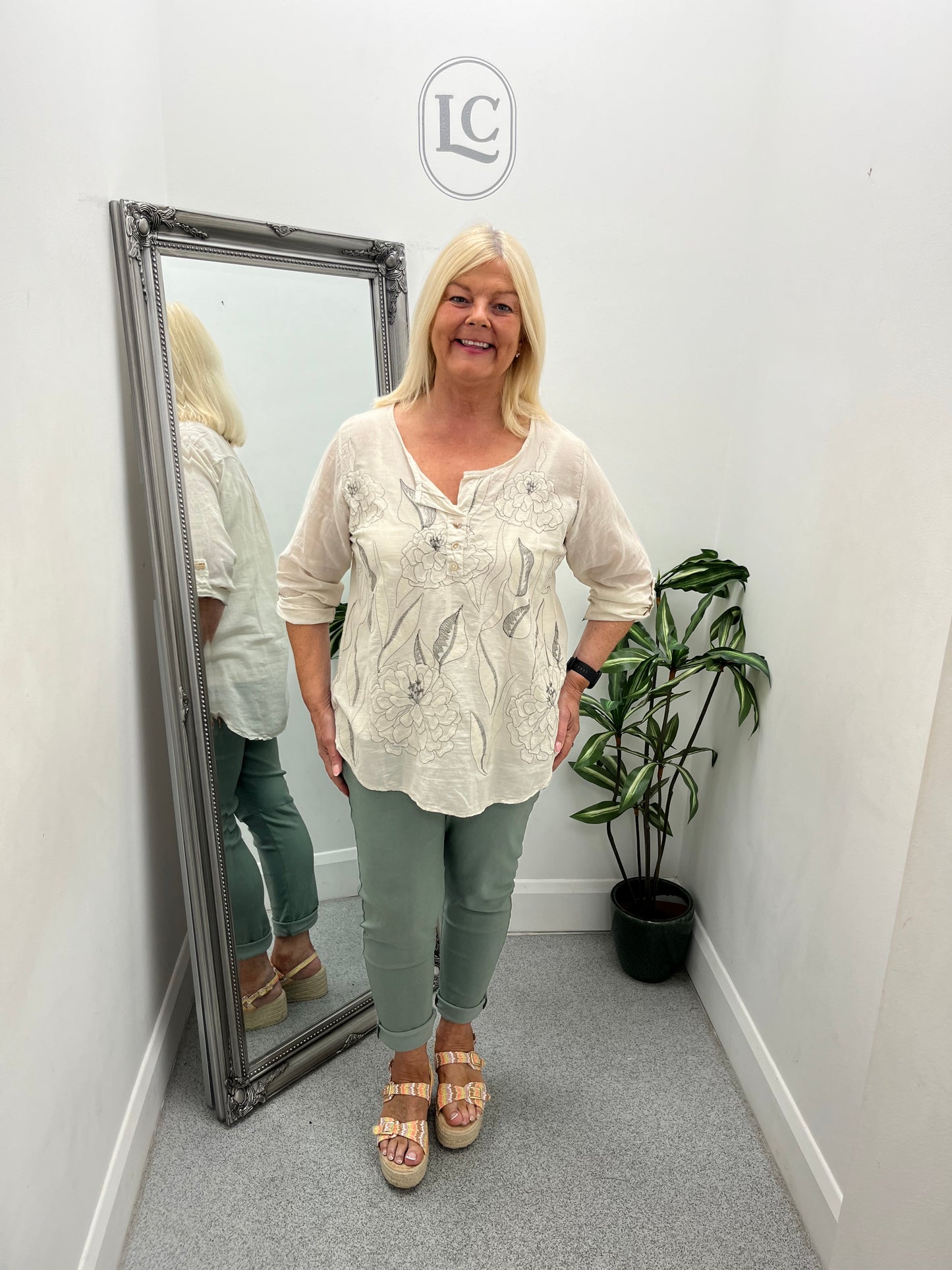 Embroidered Front Twin Set