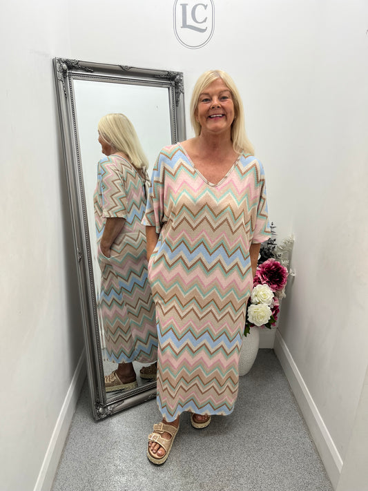 Zig Zag Print Bow Back Dress