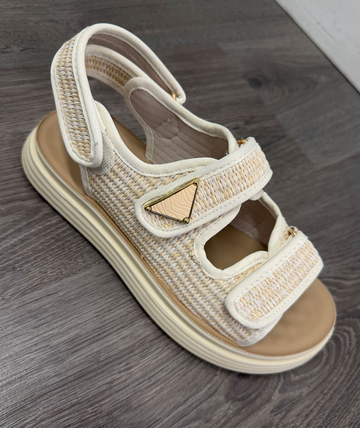 Missi Sandal in 3 colours