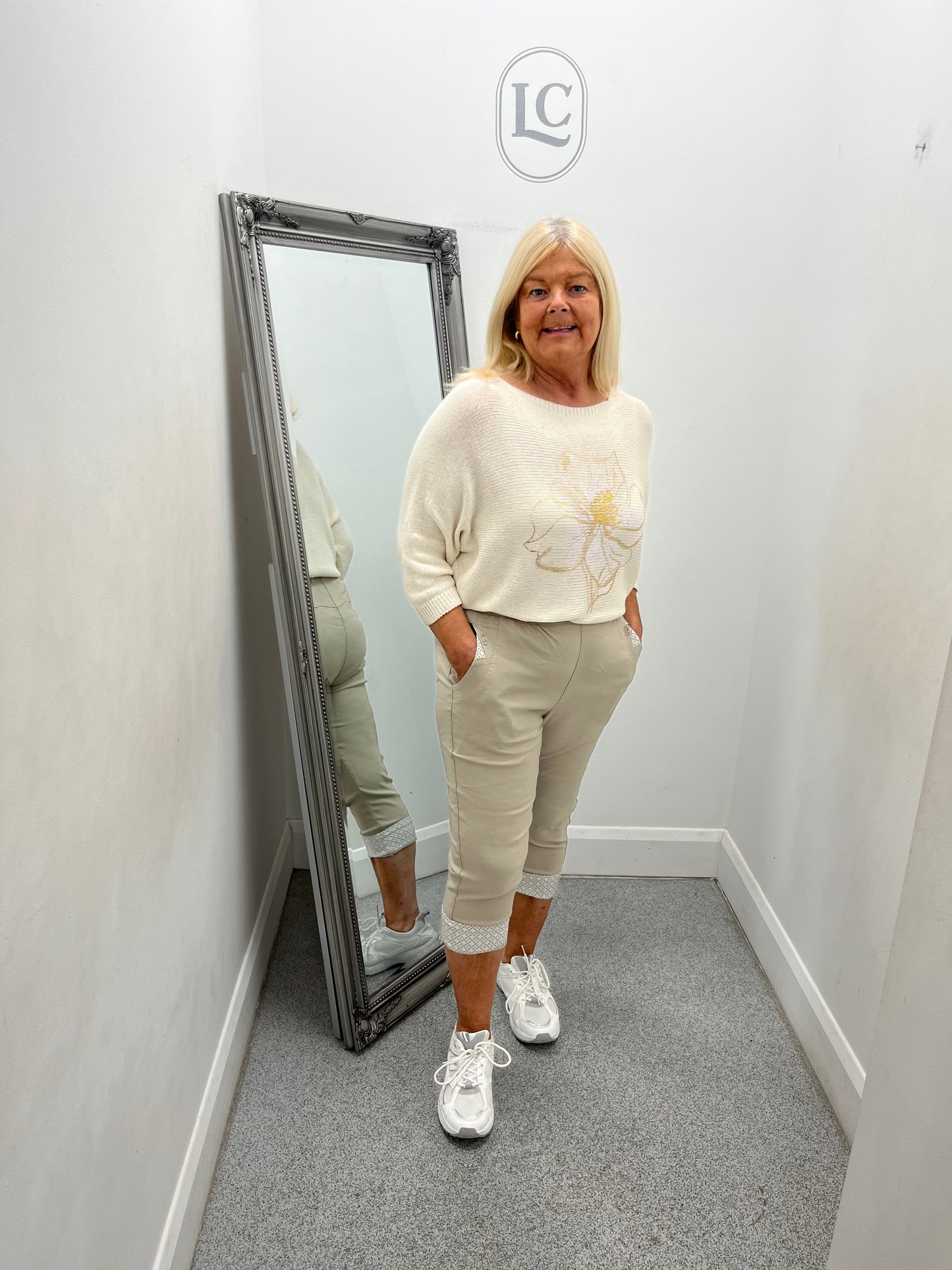3/4 Trousers with printed Turn Up in 6 colours