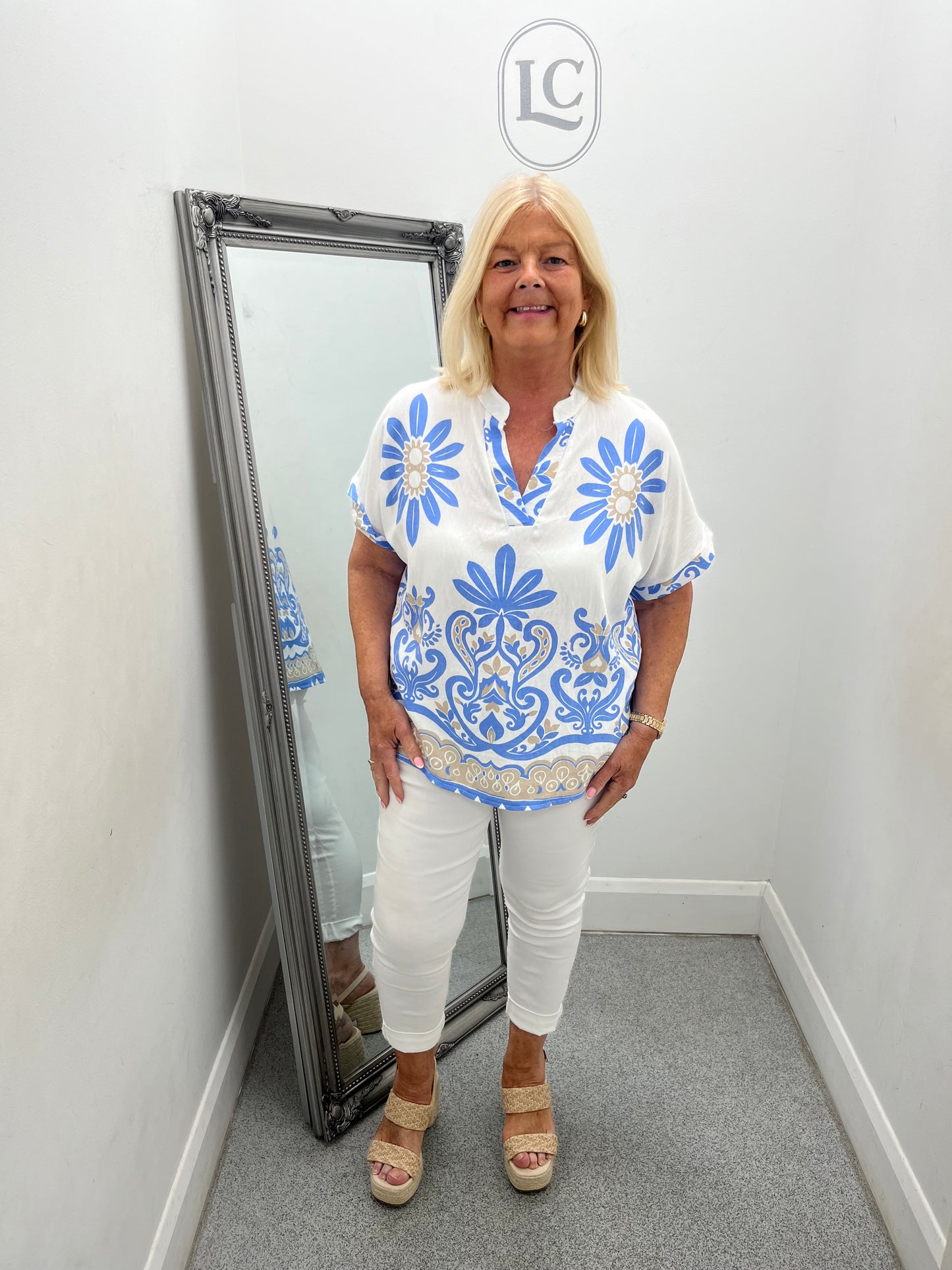 Annabelle Top in blue